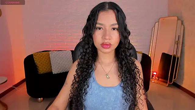 SophieHouston  online show from October 2025 06:04:02 AM