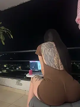 MilaLawrence online show from October 2025 11:25:02 PM