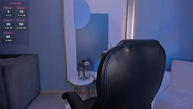 MilaLawrence online show from November 2025 11:57:02 AM