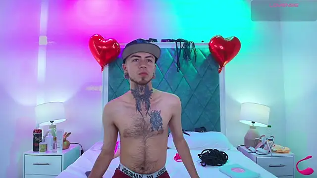 Asha zuri and adam online show from September 2025 12:34:02 PM