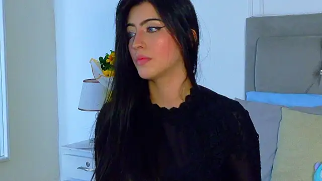 Ambar Bull online show from March 2026 01:11:01 PM