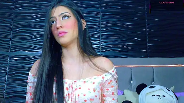 Ambar Bull online show from November 2025 12:30:01 PM