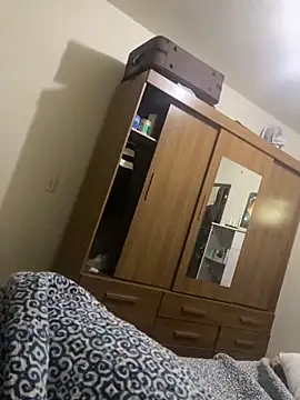 PIROCAGG21 online show from April 2026 01:56:02 AM