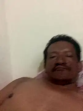 PIROCAGG21 online show from December 2025 11:16:01 PM