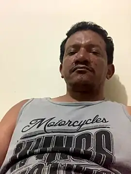 PIROCAGG21 online show from December 2025 10:20:02 PM