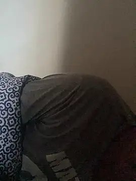 PIROCAGG21 online show from April 2026 10:11:01 AM