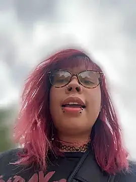 Snapshot of moan4mona chatting on May 2026 08:41:01 PM moan4mona online show from May 2026 08:41:01 PM