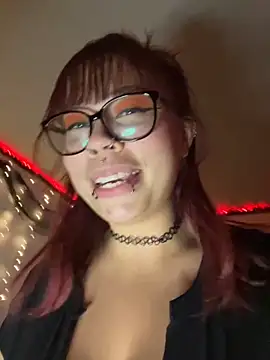 Snapshot of moan4mona chatting on October 2025 02:00:02 AM moan4mona online show from October 2025 02:00:02 AM