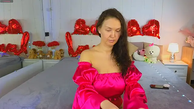 Eva SmidtX online show from March 2026 12:02:01 AM