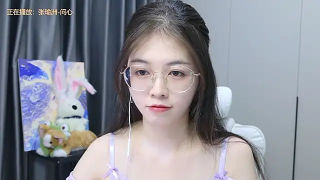 Qianqian-888 online show from October 2025 01:18:01 AM