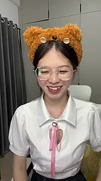 Snapshot of Qianqian-888 chatting on December 2025 01:01:02 PM Qianqian-888 online show from December 2025 01:01:02 PM