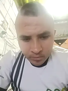 santiii   12 online show from November 2025 03:38:01 AM