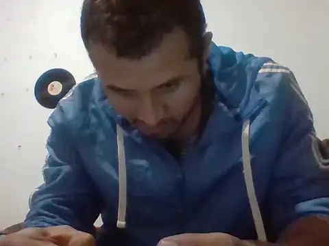 santiii   12 online show from January 2026 11:53:01 PM