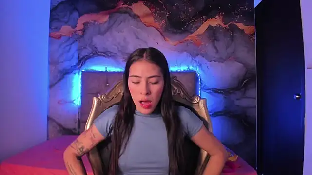 Snapshot of ValkaGrecco chatting on September 2025 05:53:02 PM ValkaGrecco online show from September 2025 05:53:02 PM