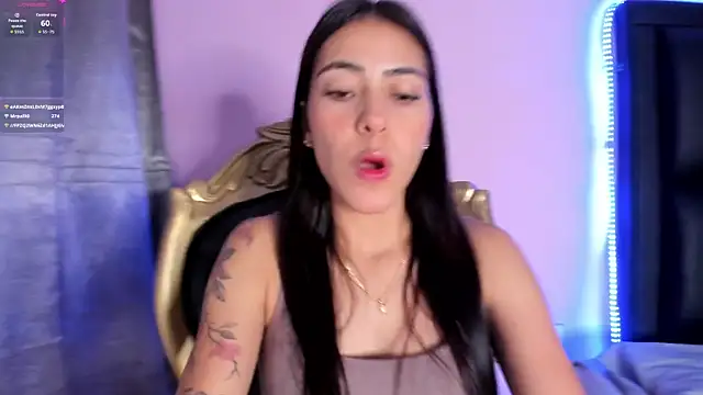 Snapshot of ValkaGrecco chatting on October 2025 02:59:02 AM ValkaGrecco online show from October 2025 02:59:02 AM