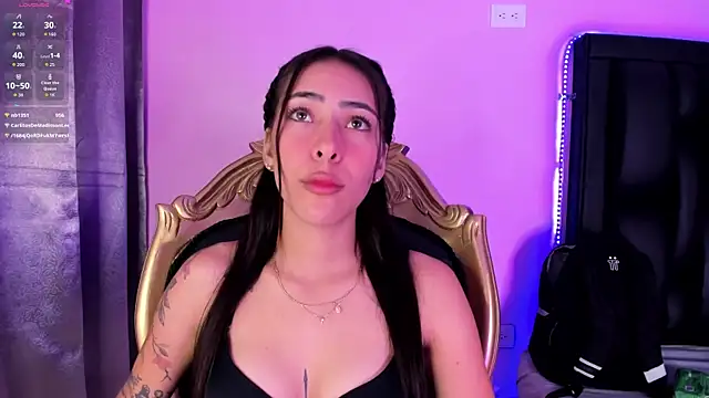 Snapshot of ValkaGrecco chatting on October 2025 02:55:02 AM ValkaGrecco online show from October 2025 02:55:02 AM