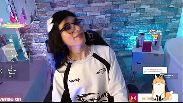 boyfox tay online show from October 2025 03:52:02 AM