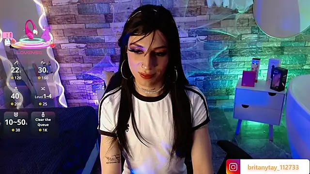 boyfox tay online show from November 2025 04:17:01 AM