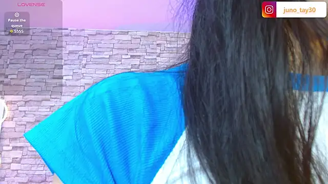 juno tay online show from October 2025 07:04:01 PM