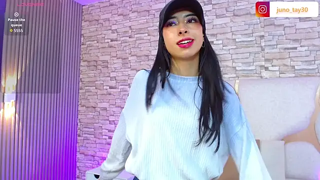 Snapshot of juno_tay chatting on November 2025 07:51:02 PM juno tay online show from November 2025 07:51:02 PM