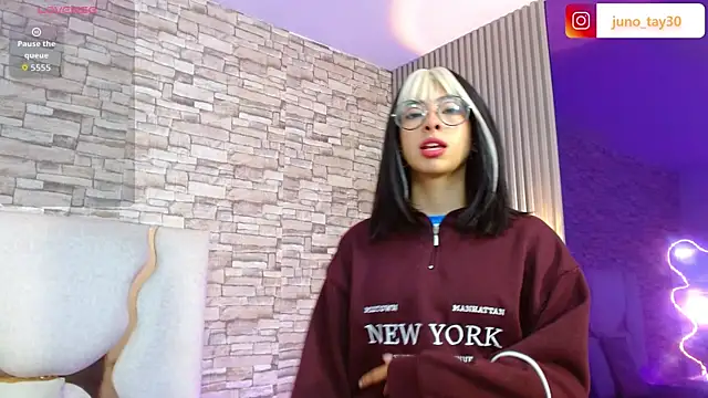 Snapshot of juno_tay chatting on October 2025 11:53:01 AM juno tay online show from October 2025 11:53:01 AM