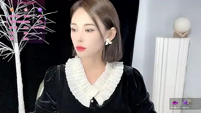 xiaoyue8888 online show from October 2025 02:34:01 AM