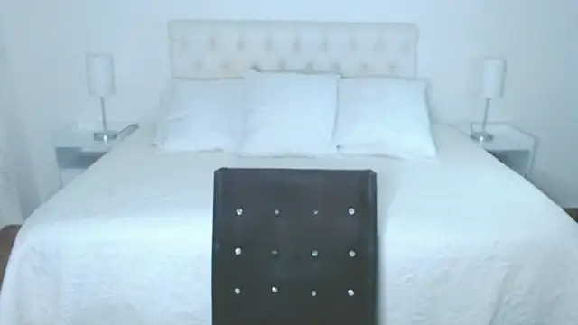 mr hunterx online show from October 2025 04:02:02 AM