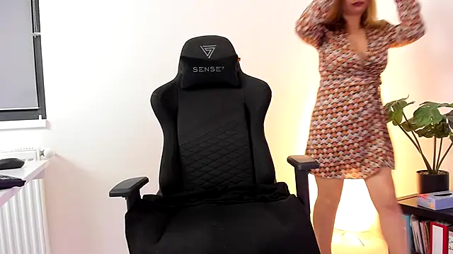 Snapshot of Victoria_Vergara chatting on October 2025 04:33:01 AM Victoria Vergara online show from October 2025 04:33:01 AM