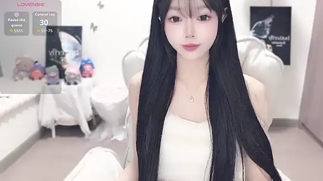 -EEBABY online show from December 2025 02:01:02 PM