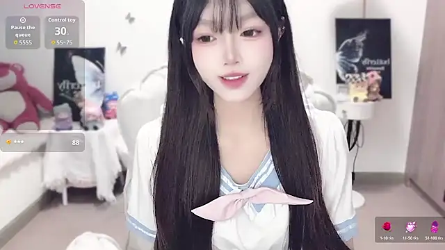 -EEBABY online show from October 2025 10:00:02 PM