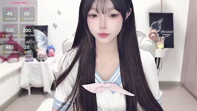 -EEBABY online show from October 2025 11:28:01 PM