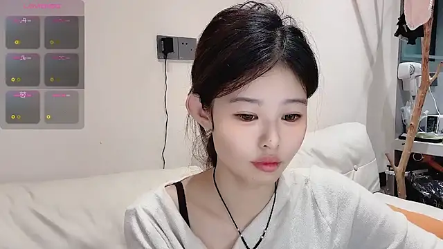 Snapshot of A-Sweet-168-M chatting on September 2025 01:55:02 AM A-Sweet-168-M online show from September 2025 01:55:02 AM