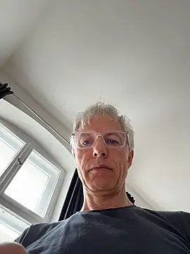 SexyLeon8 online show from April 2026 09:35:01 AM