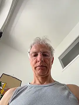 Snapshot of SexyLeon8 chatting on June 2026 09:20:01 AM SexyLeon8 online show from June 2026 09:20:01 AM