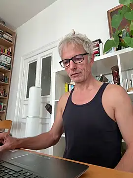 SexyLeon8 online show from September 2025 09:21:01 AM