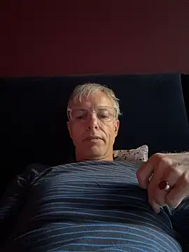 Snapshot of SexyLeon8 chatting on December 2025 12:55:01 PM SexyLeon8 online show from December 2025 12:55:01 PM