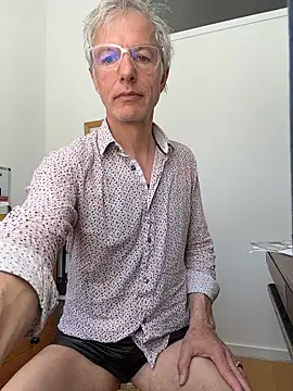 SexyLeon8 online show from May 2026 01:49:01 PM