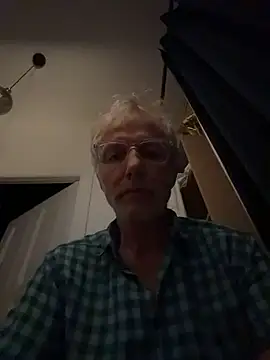 Snapshot of SexyLeon8 chatting on June 2026 07:36:01 PM SexyLeon8 online show from June 2026 07:36:01 PM