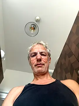 SexyLeon8 online show from September 2025 08:52:02 AM