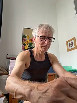 Snapshot of SexyLeon8 chatting on July 2026 03:03:02 PM SexyLeon8 online show from July 2026 03:03:02 PM