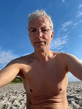 SexyLeon8 online show from June 2026 04:39:02 PM