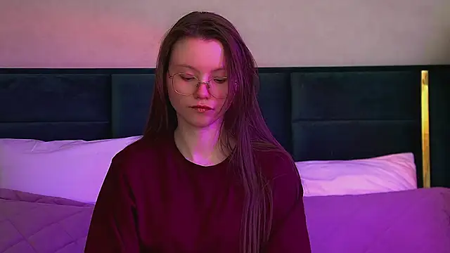 KeiraAsti online show from February 2026 07:32:01 PM