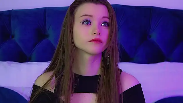 KeiraAsti online show from February 2026 06:11:01 AM