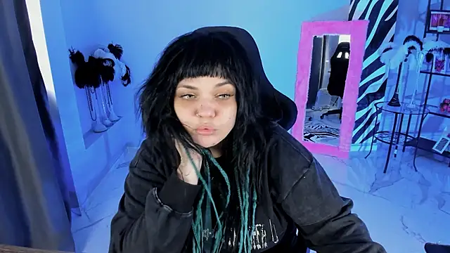 MaryHarrys online show from February 2026 11:32:02 AM