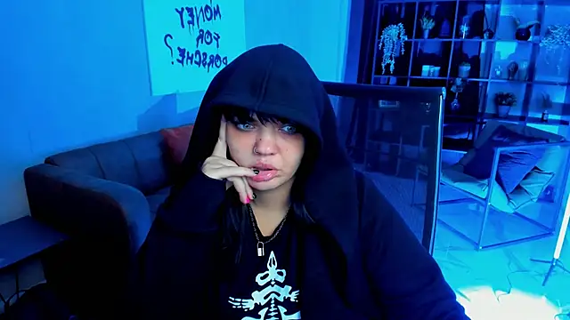 MaryHarrys online show from September 2025 08:20:02 PM