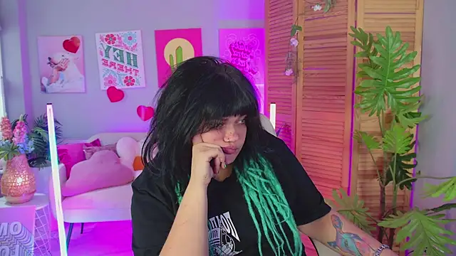 MaryHarrys online show from July 2026 01:30:02 PM