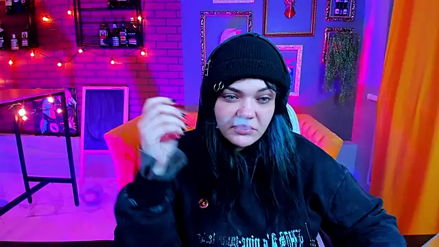 MaryHarrys online show from November 2025 10:58:01 PM