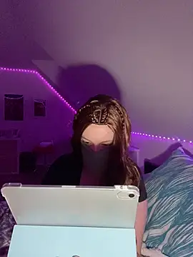 Sorelli1405 online show from January 2026 10:25:01 PM