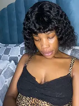 Caramel Mellow online show from February 2026 12:42:02 AM