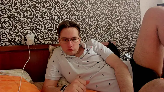 romiosabrino online show from April 2026 11:50:01 AM